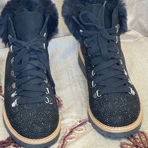 INC PRAVALE 3 EMBELLISHED TEXTURED LACE-UP BOOT